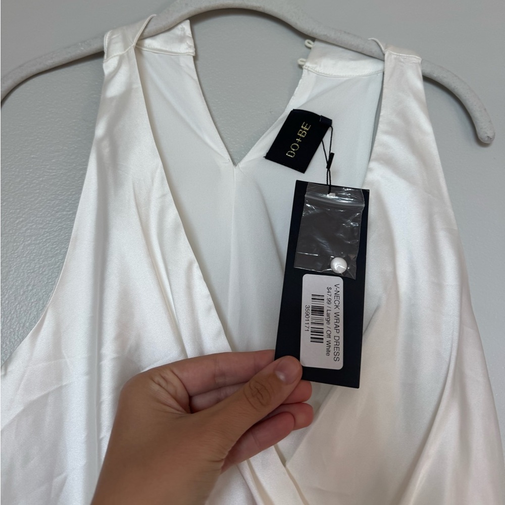 DO+BE White Sleeveless Dress